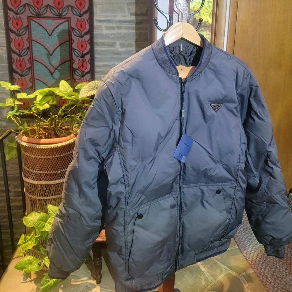 PRADA MILANO TRIANGLE LOGO PUFFER BOMBER RE-NYLO JACKET